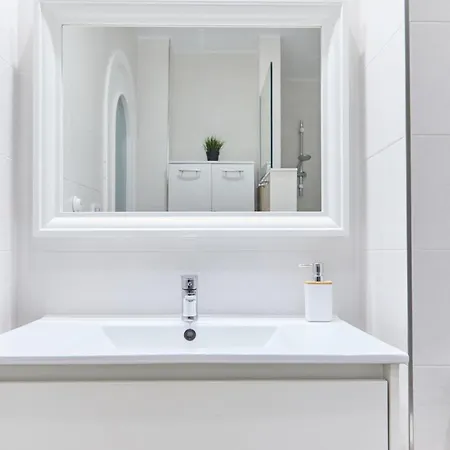 Larroka By Basque Homes