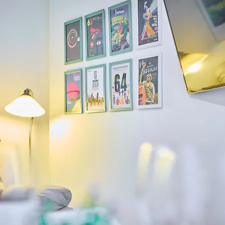 Larroka By Basque Homes アパート